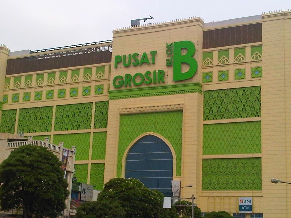 Karsa Utama Hotel Jakarta Bagian luar foto